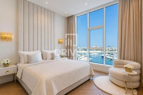 Apartment til leje i Palm Jumeirah, Dubai, UAE 2 soveværelser, 158.77 kvm № 768069 - foto 11