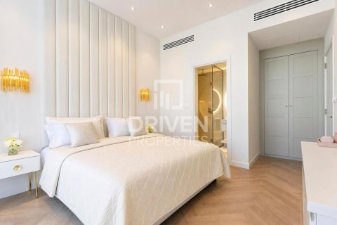 Apartment til leje i Palm Jumeirah, Dubai, UAE 2 soveværelser, 158.77 kvm № 768069 - foto 14