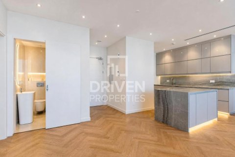 Apartment til leje i Palm Jumeirah, Dubai, UAE 2 soveværelser, 158.77 kvm № 768069 - foto 6
