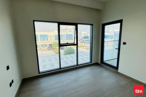 Városi lakóépület itt: Dubai, EAE, 4 hálószoba, 144 m², azonosító: 689452 - fénykép 7
