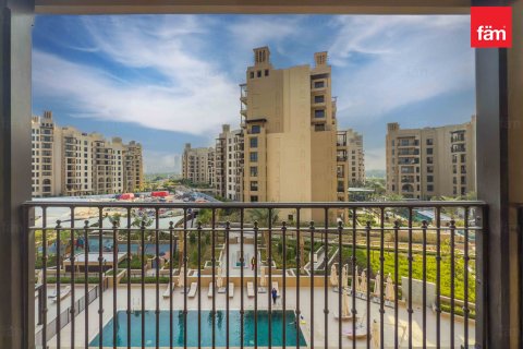 Apartment in Umm Suqeim, Dubai, UAE 3 bedrooms, 179.2 sq.m. № 689210 - photo 13
