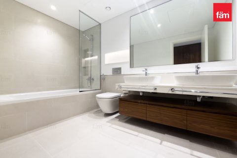 Apartment in Umm Suqeim, Dubai, UAE 3 bedrooms, 179.2 sq.m. № 689210 - photo 12