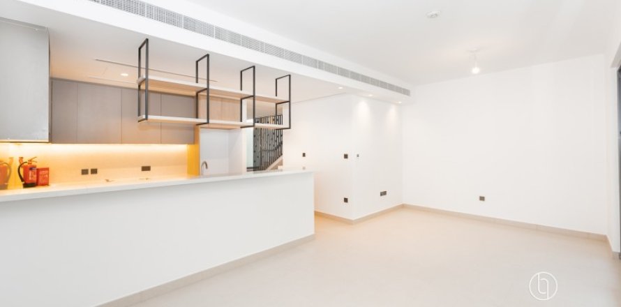 Vilă în Tilal Al Ghaf, Dubai, EAU 3 dormitoare  №680441