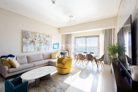 Appartement te huur in Al Reem Island, Abu Dhabi, VAE 3 slaapkamers, 178.6 vr.m., nr 680446 - foto 4