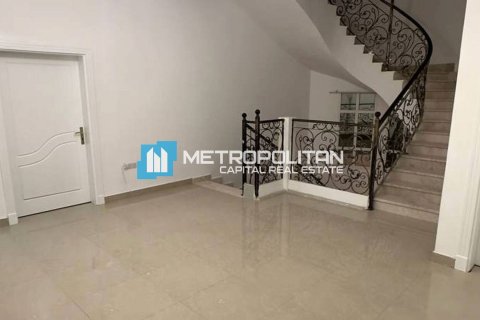 Müüa villa asukohaga Al Shamkha, Abu Dhabi, AÜE: 7 magamistoaga, 1114.7 m² Nr 680444 - pilt 3