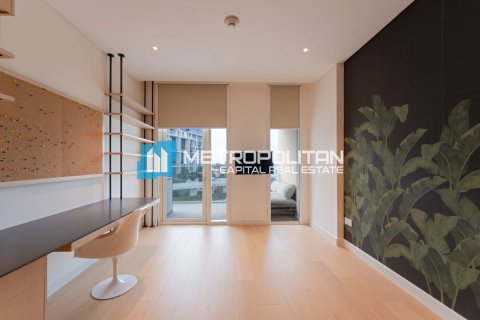 Appartement te huur in Saadiyat Island, Abu Dhabi, VAE 3 slaapkamers, 303.1 vr.m., nr 680445 - foto 17