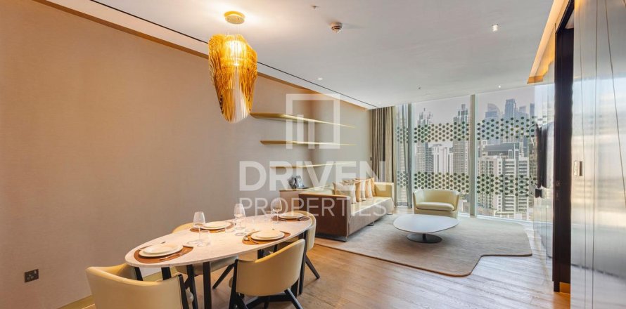 Business Bay、Dubai、UAEにあるマンション 1ベッドルーム、107 m2 No683845