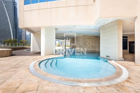 Apartamento en venta en Jumeirah Lake Towers, Dubai, EAU 1 dormitorio, 73 m2 № 683844 - foto 23