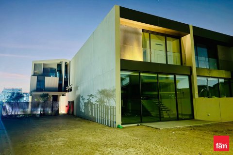 Townhouse de închiriat în Dubai, EAU 3 dormitoare, 428.9 mp.  №701588 - poză 15