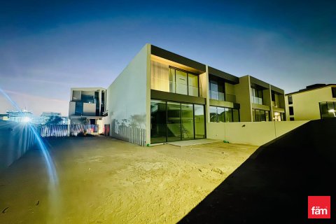 Σπίτι σε Dubai, ΗΑΕ 3 υπνοδωμάτια, 428.9 τ.μ. Αρ. 701588