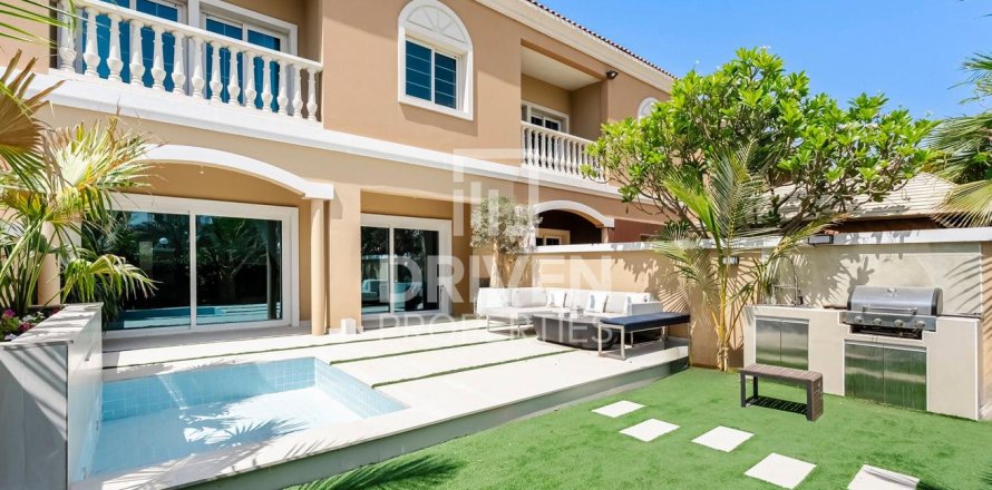 Řadový dům v Jumeirah Village Circle, Dubai, SAE 3 ložnice, 247 m² Č.: 682693