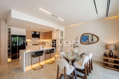 Řadový dům v Jumeirah Village Circle, Dubai, SAE 3 ložnice, 247 m² Č.: 682693 - fotografie 2