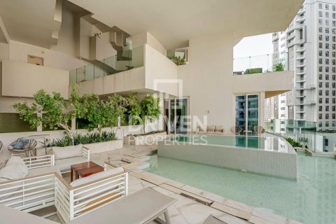 Appartement à Jumeirah Village Circle, Dubai, EAU: 2 chambres, 260 m2 № 682696