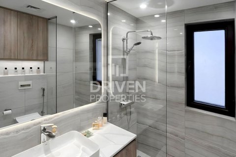 Купить квартиру в Даунтаун Дубай (Даунтаун Бурдж Дубай), ОАЭ 2 спальни, 130м2, № 682694 - фото 8