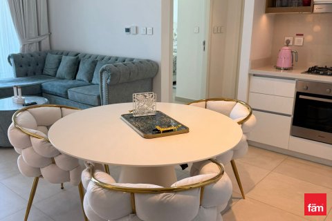 Снять в аренду квартиру в Даунтаун Дубай (Даунтаун Бурдж Дубай), ОАЭ 1 спальня, 67.7м2, № 699045 - фото 3