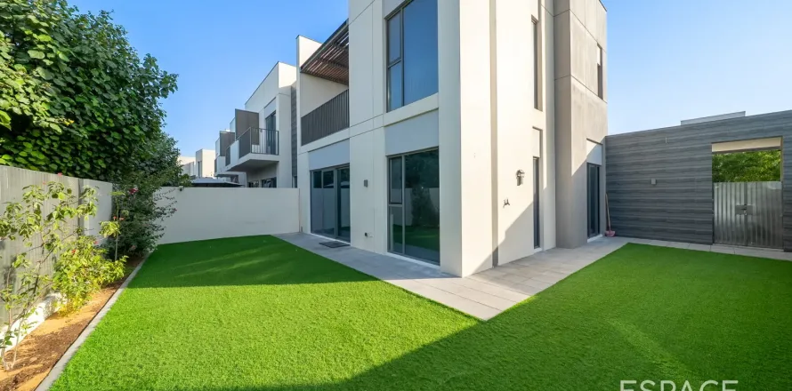 Villa in Arabian Ranches 3, Dubai, VAE: 4 Schlafzimmer, 225 m2 Nr. 649591