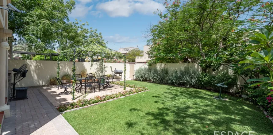 Willa w The Springs, Dubai, ZEA 2 sypialnie, 167 mkw. nr 649590