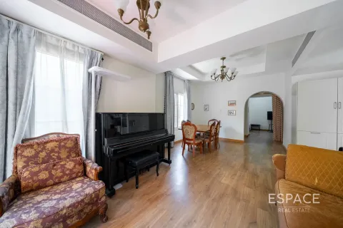 Villa zum Verkauf in The Springs, Dubai, VAE 3 Schlafzimmer, 209 m2 Nr. 649585 - Foto 5