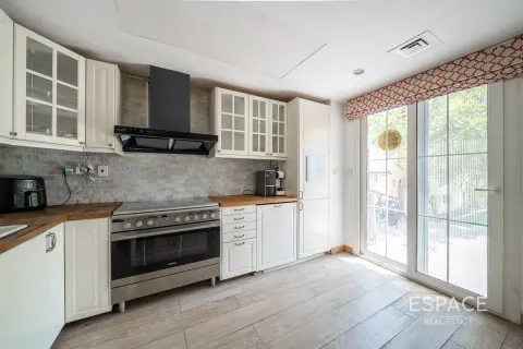 Villa zum Verkauf in The Springs, Dubai, VAE 3 Schlafzimmer, 209 m2 Nr. 649585 - Foto 8