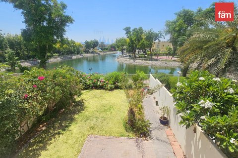 Villa i Dubai, UAE 3 soveværelser, 254.9 kvm № 712690