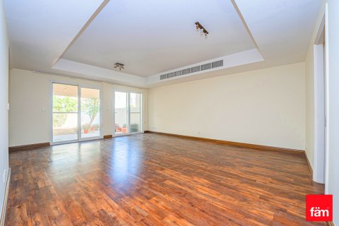 Dubai, BAE’de kiralık villa 3 yatak odası, 254.9 m² No 712690 - fotoğraf 4