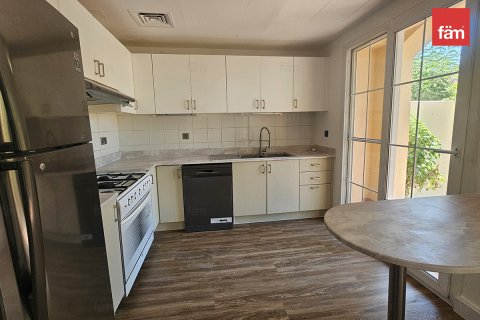 Dubai, BAE’de kiralık villa 3 yatak odası, 254.9 m² No 712690 - fotoğraf 2