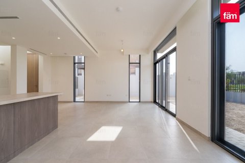 Villa in Dubai, UAE 4 bedrooms, 246.2 sq.m. № 712691 - photo 3