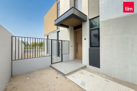 Villa in Dubai, UAE 4 bedrooms, 246.2 sq.m. № 712691 - photo 18