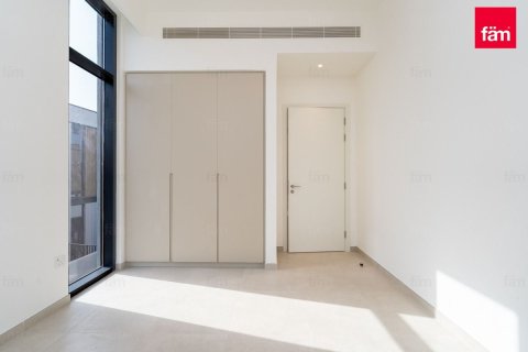Villa in Dubai, UAE 4 bedrooms, 246.2 sq.m. № 712691 - photo 9