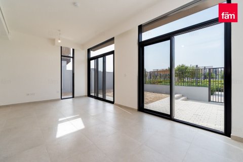 Villa in Dubai, UAE 4 bedrooms, 246.2 sq.m. № 712691 - photo 16