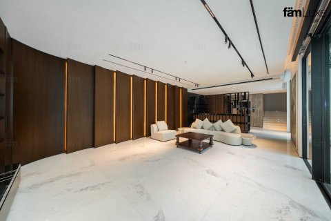 Villa te koop in Dubai, VAE 5 slaapkamers, 690.4 vr.m., nr 682183 - foto 13