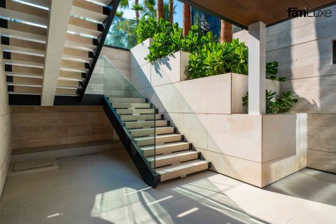 Villa te koop in Dubai, VAE 5 slaapkamers, 690.4 vr.m., nr 682183 - foto 8