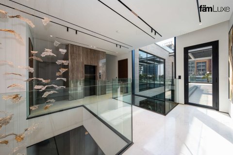 Villa à vendre à  Dubai, EAU 5 chambres, 690.4 m2 № 682183 - photo 11