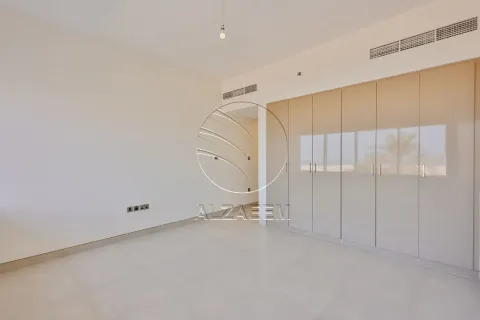 Řadový dům v Al Raha Beach, Abu Dhabi, SAE 3 ložnice, 259 m² Č.: 662987 - fotografie 7