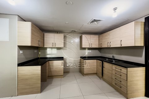 Apartman u Abu Dhabi, UAE 3 spavaćih soba, 204 m2 Br. 662984 - fotografija 7
