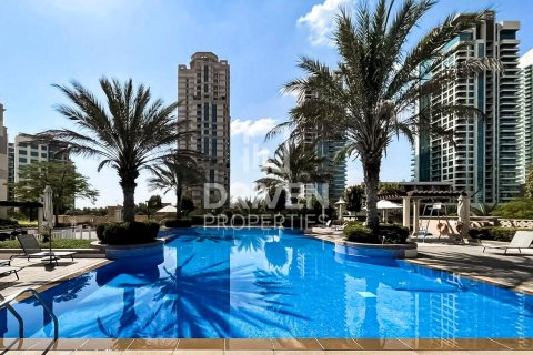 Apartment in The Views, Dubai, UAE 2 bedrooms, 132 sq.m. № 684387 - photo 15