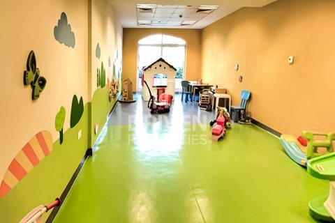 Apartment in The Views, Dubai, UAE 2 bedrooms, 132 sq.m. № 684387 - photo 12