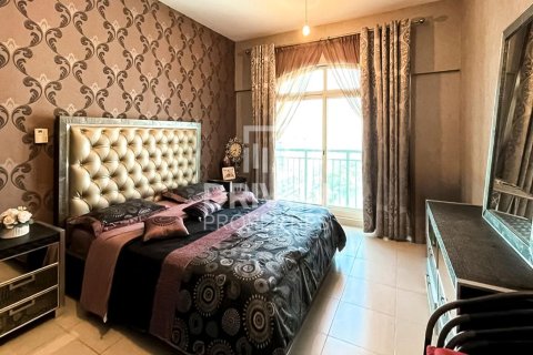 Apartment in The Views, Dubai, UAE 2 bedrooms, 132 sq.m. № 684387 - photo 4