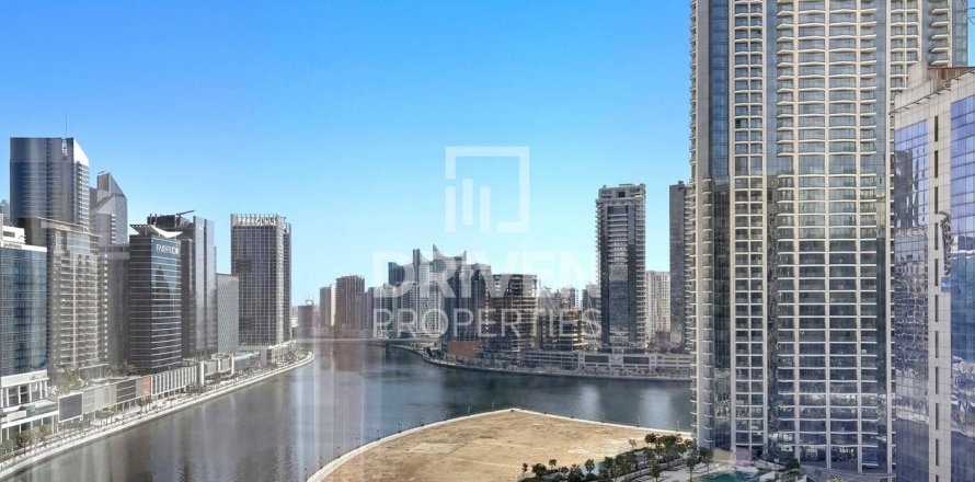 Appartamento a Business Bay, Dubai, EAU 1 camera da letto, 80 mq. № 684384