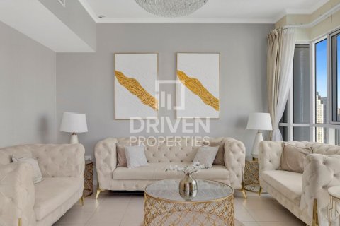 Apartment in Downtown Dubai (Downtown Burj Dubai), Dubai, UAE 3 bedrooms, 221 sq.m. № 684377 - photo 4