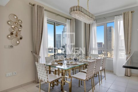 Apartment in Downtown Dubai (Downtown Burj Dubai), Dubai, UAE 3 bedrooms, 221 sq.m. № 684377 - photo 3