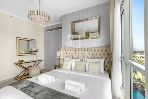 Apartment in Downtown Dubai (Downtown Burj Dubai), Dubai, UAE 3 bedrooms, 221 sq.m. № 684377 - photo 11