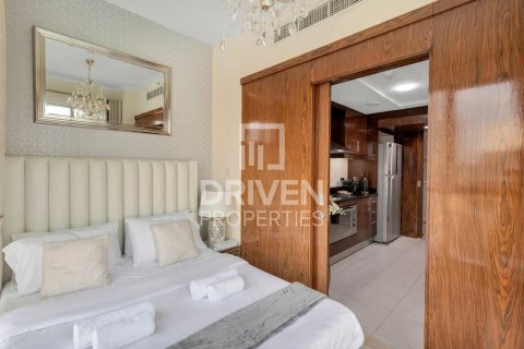 Apartment in Downtown Dubai (Downtown Burj Dubai), Dubai, UAE 3 bedrooms, 221 sq.m. № 684377 - photo 9