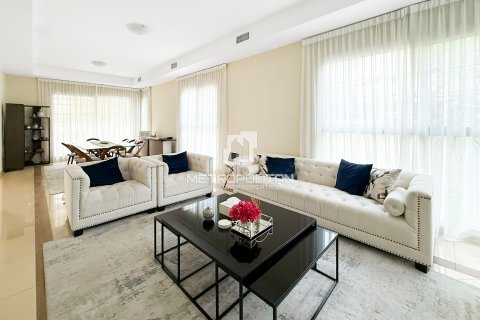 וילה למכירה ב Mudon, Dubai, איחוד האמירויות 3 חדרי שינה, 396 מ"ר, מספר 664965 - תמונה 2