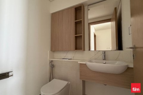 Vilë në Dubai, Emiratet e Bashkuara Arabe 3 dhoma gjumi, 144.8 m2. № 720365 - Foto 15