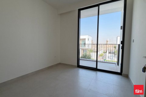Vilë në Dubai, Emiratet e Bashkuara Arabe 3 dhoma gjumi, 144.8 m2. № 720365 - Foto 12