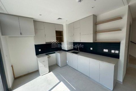 Radový dom v Arabian Ranches 3, Dubai, SAE 3 spálne, 129 m2 č. 686316 - Fotografia 4