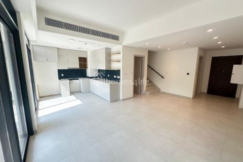 Radový dom v Arabian Ranches 3, Dubai, SAE 3 spálne, 129 m2 č. 686316 - Fotografia 2