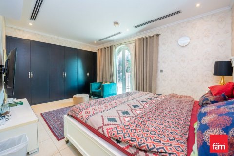 Villa zur Miete in Dubai, VAE 3 Schlafzimmer, 524.2 m2 Nr. 686312 - Foto 20