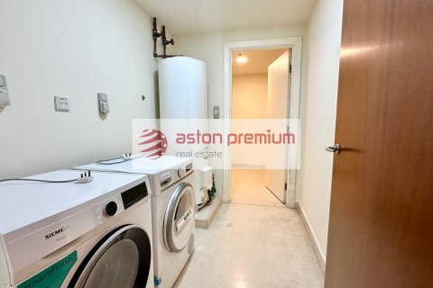 Huoneisto Dubai Marina, Arabiemiraatit 3 makuuhuonetta, 216 m2 № 753849 - kuva 19
